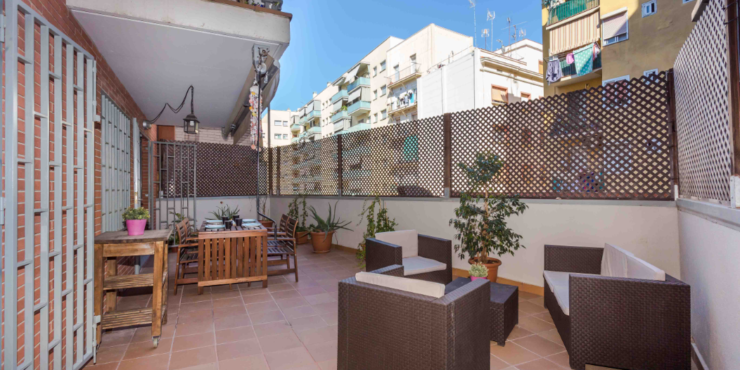 Precioso piso con terraza en Bac de Roda