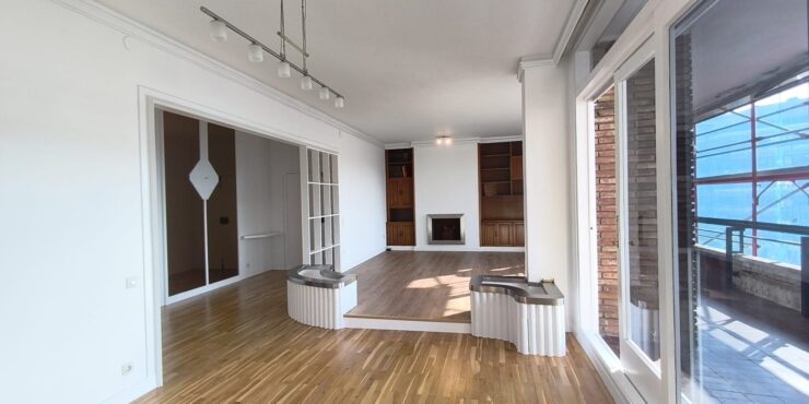 Piso alto y luminoso en Pedralbes